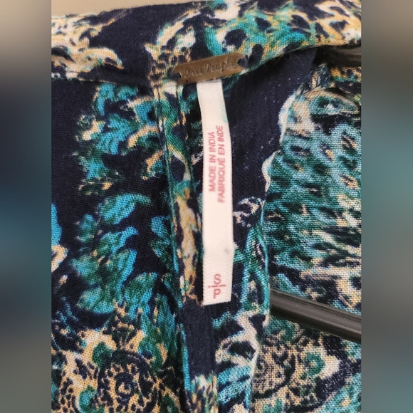 ✨️ FREE PEOPLE ✨️ | Lady Luck 🍀 Tunic | Long Bell Sleeves | Small | EUC - Picture 6 of 7